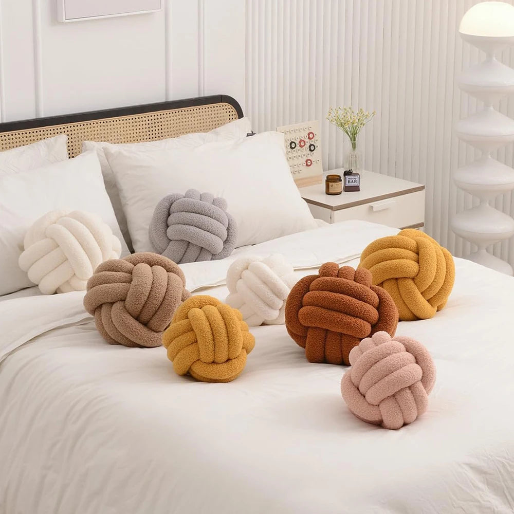 MeyHome™ Cozy Ultra-Soft Knot Pillows