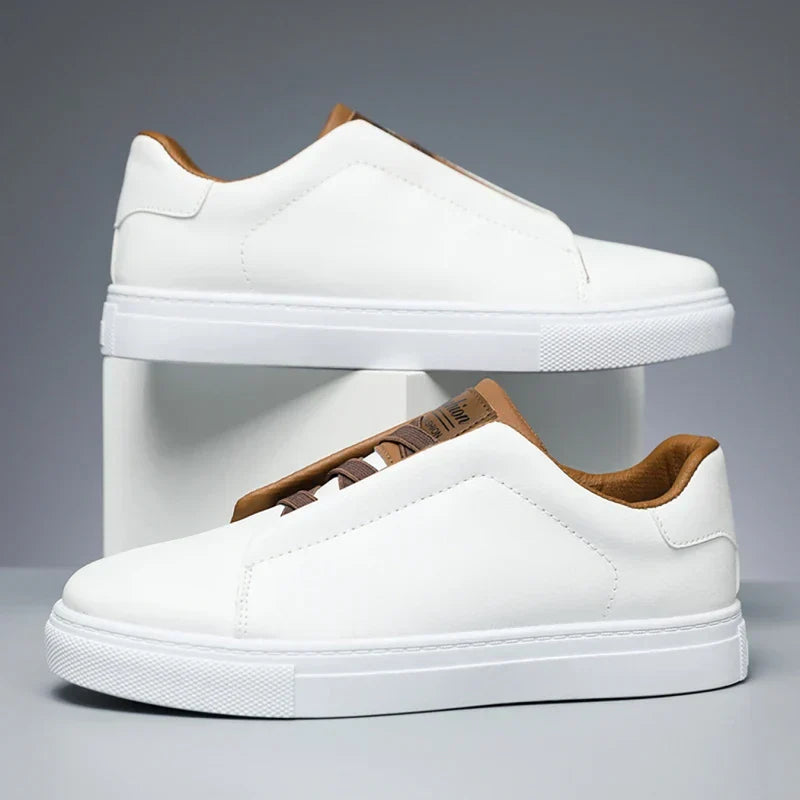 Alvaro Ferucci Classic Sneakers