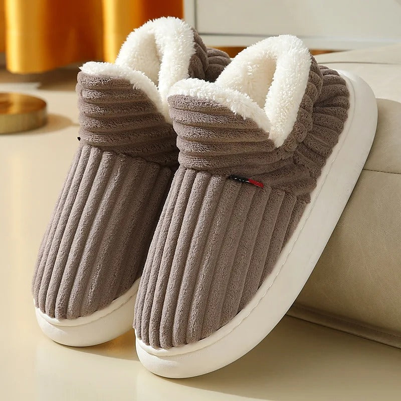 MeyCozy™ Plush Slippers – Where Every Step Feels Like a Hug