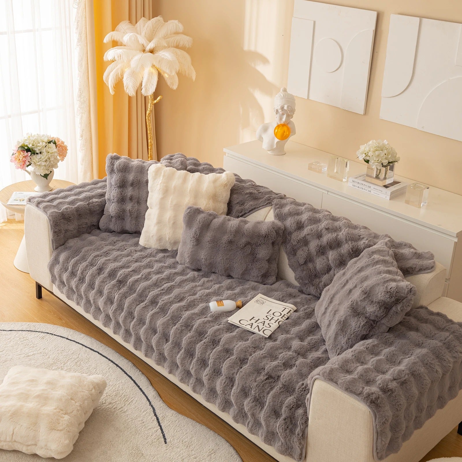 MeyLuxe™ Luxury Plush Sofa Cover | Experience Unparalleled Softness and Elegance