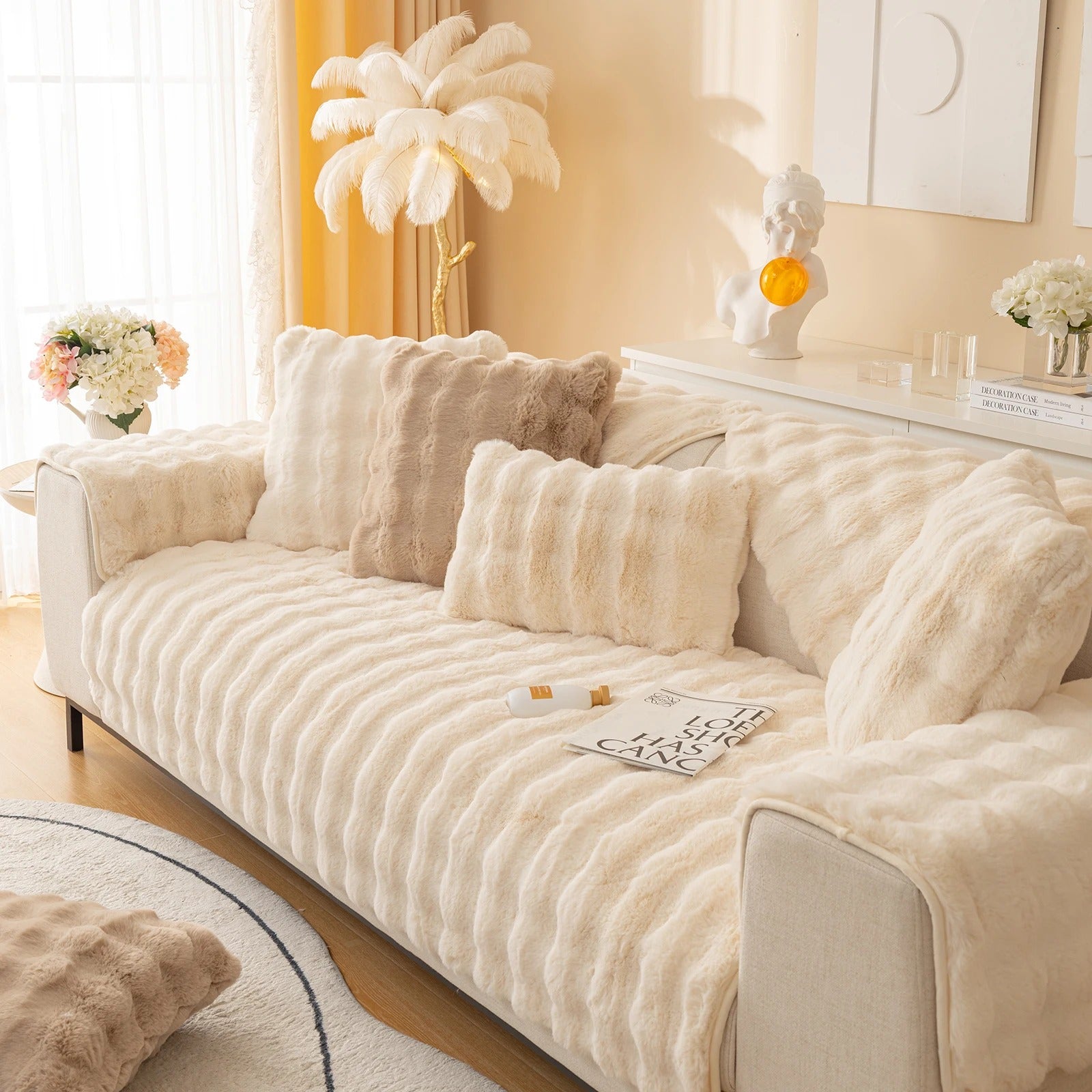 MeyLuxe™ Luxury Plush Sofa Cover | Experience Unparalleled Softness and Elegance